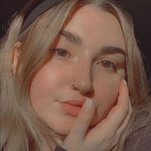 Meet your Posher, Josephine